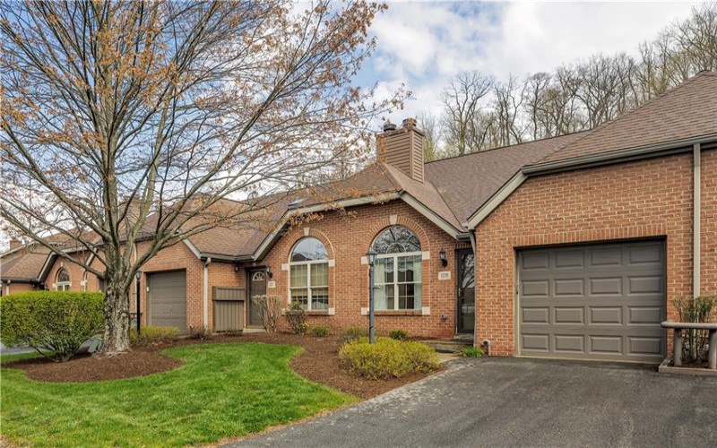 1228 Murry Chase Lane, Murrysville, 15668, 2 Bedrooms Bedrooms, 8 Rooms Rooms,2 BathroomsBathrooms,Residential,For Sale,Murry Chase Lane,1696517