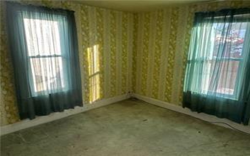 135 Custer Ave, Vandergrift, 15690, 3 Bedrooms Bedrooms, 6 Rooms Rooms,1 BathroomBathrooms,Residential,For Sale,Custer Ave,1696698