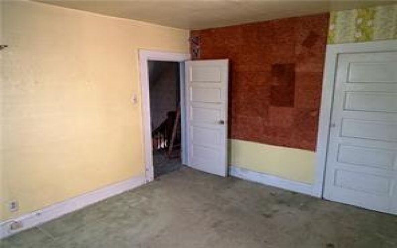 135 Custer Ave, Vandergrift, 15690, 3 Bedrooms Bedrooms, 6 Rooms Rooms,1 BathroomBathrooms,Residential,For Sale,Custer Ave,1696698