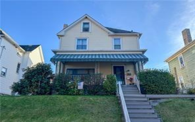 135 Custer Ave, Vandergrift, 15690, 3 Bedrooms Bedrooms, 6 Rooms Rooms,1 BathroomBathrooms,Residential,For Sale,Custer Ave,1696698