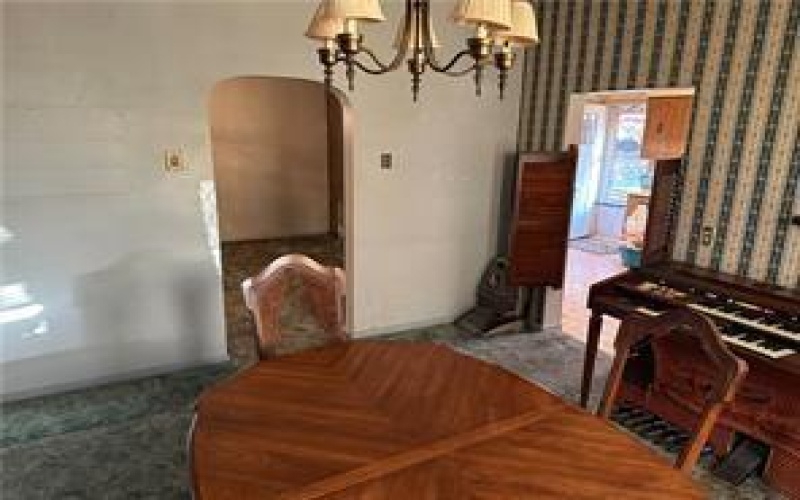 135 Custer Ave, Vandergrift, 15690, 3 Bedrooms Bedrooms, 6 Rooms Rooms,1 BathroomBathrooms,Residential,For Sale,Custer Ave,1696698