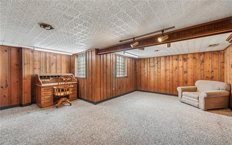 751 Brush Hill Rd, Irwin, 15642, 4 Bedrooms Bedrooms, 10 Rooms Rooms,4 BathroomsBathrooms,Residential,For Sale,Brush Hill Rd,1696733
