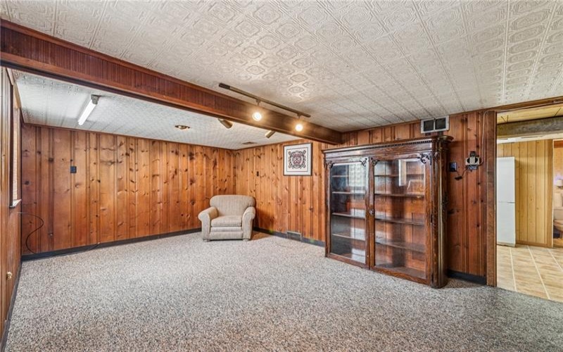 751 Brush Hill Rd, Irwin, 15642, 4 Bedrooms Bedrooms, 10 Rooms Rooms,4 BathroomsBathrooms,Residential,For Sale,Brush Hill Rd,1696733