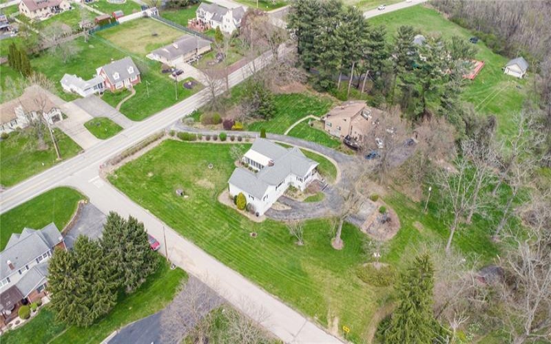 751 Brush Hill Rd, Irwin, 15642, 4 Bedrooms Bedrooms, 10 Rooms Rooms,4 BathroomsBathrooms,Residential,For Sale,Brush Hill Rd,1696733