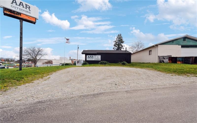 109 Greensburg Street, Demont, 15626, ,Commercial-industrial-business,For Sale,Greensburg Street,1696876