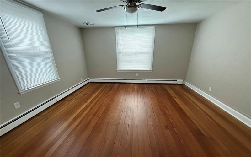 626 Park St, California, 15419, 3 Bedrooms Bedrooms, 9 Rooms Rooms,2 BathroomsBathrooms,Residential,For Sale,Park St,1696944