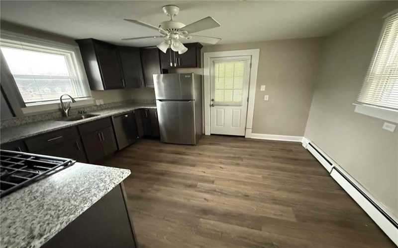 626 Park St, California, 15419, 3 Bedrooms Bedrooms, 9 Rooms Rooms,2 BathroomsBathrooms,Residential,For Sale,Park St,1696944