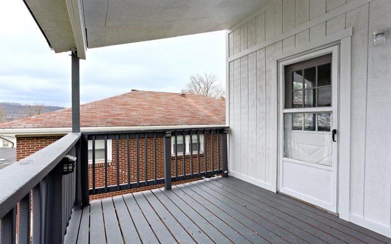 2017 Leishman, New Kensington, 15068, 3 Bedrooms Bedrooms, 7 Rooms Rooms,1.1 BathroomsBathrooms,Residential,For Sale,Leishman,1696959