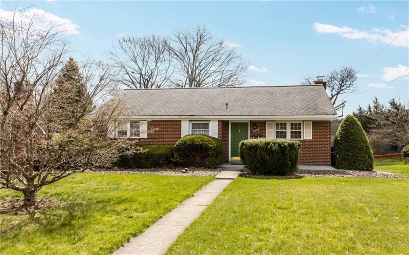 2548 Elcor Dr, New Kensington, 15068, 3 Bedrooms Bedrooms, 8 Rooms Rooms,2 BathroomsBathrooms,Residential,For Sale,Elcor Dr,1696530