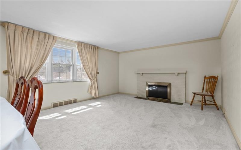 2548 Elcor Dr, New Kensington, 15068, 3 Bedrooms Bedrooms, 8 Rooms Rooms,2 BathroomsBathrooms,Residential,For Sale,Elcor Dr,1696530