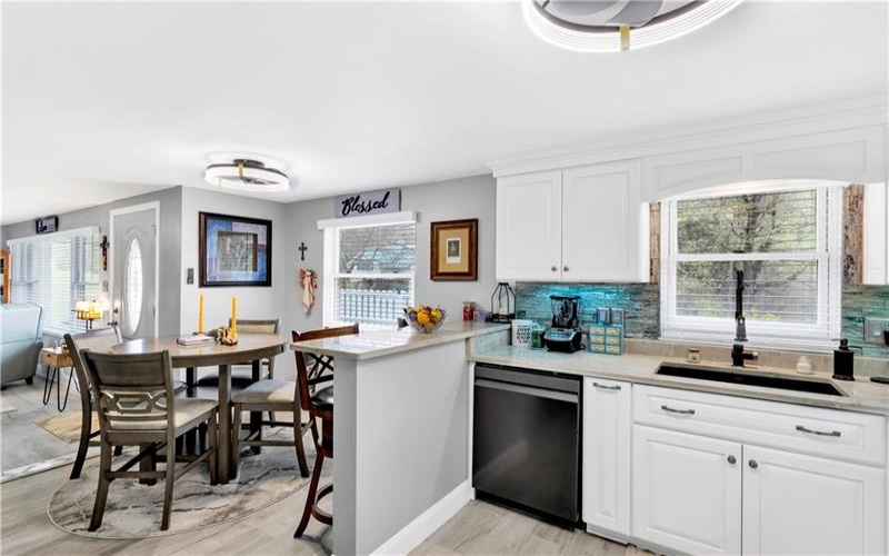 6096 Kemerer Hollow, Export, 15632, 3 Bedrooms Bedrooms, 8 Rooms Rooms,2 BathroomsBathrooms,Residential,For Sale,Kemerer Hollow,1696774