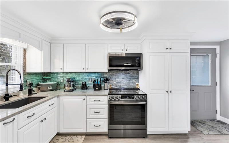 6096 Kemerer Hollow, Export, 15632, 3 Bedrooms Bedrooms, 8 Rooms Rooms,2 BathroomsBathrooms,Residential,For Sale,Kemerer Hollow,1696774