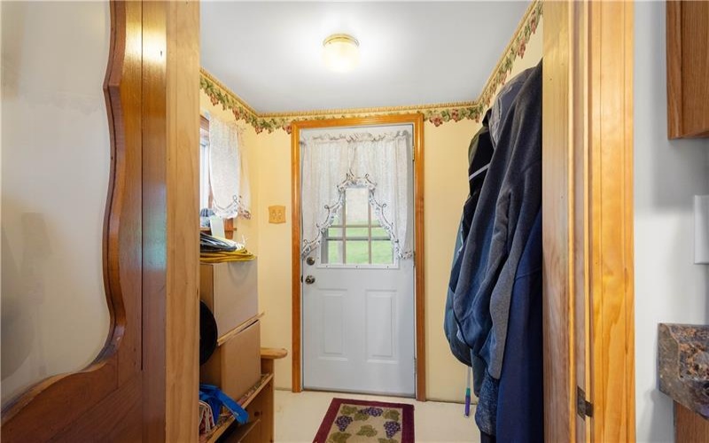 16 Fishpot Road, Vestaburg, 15368, 2 Bedrooms Bedrooms, 5 Rooms Rooms,1 BathroomBathrooms,Residential,For Sale,Fishpot Road,1696799
