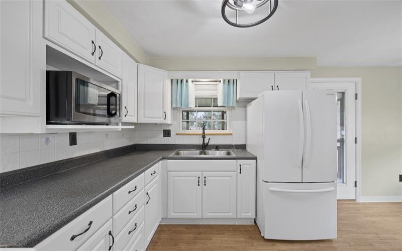 13481 Saint Clair Dr, North Huntingdon, 15642, 3 Bedrooms Bedrooms, 9 Rooms Rooms,1.2 BathroomsBathrooms,Residential,For Sale,Saint Clair Dr,1696888