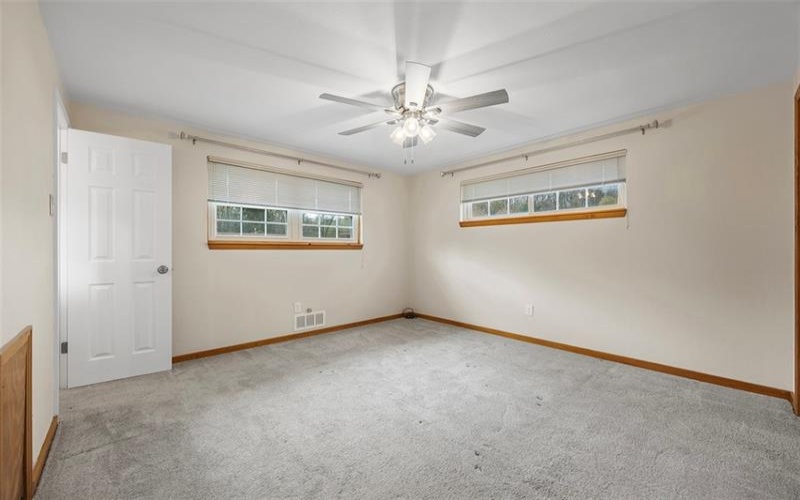13481 Saint Clair Dr, North Huntingdon, 15642, 3 Bedrooms Bedrooms, 9 Rooms Rooms,1.2 BathroomsBathrooms,Residential,For Sale,Saint Clair Dr,1696888