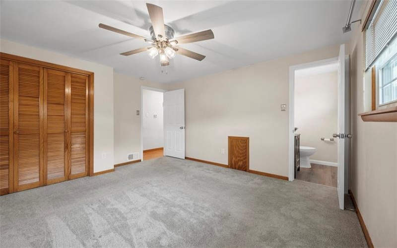 13481 Saint Clair Dr, North Huntingdon, 15642, 3 Bedrooms Bedrooms, 9 Rooms Rooms,1.2 BathroomsBathrooms,Residential,For Sale,Saint Clair Dr,1696888