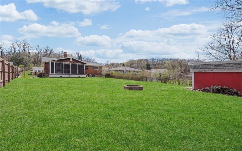 13481 Saint Clair Dr, North Huntingdon, 15642, 3 Bedrooms Bedrooms, 9 Rooms Rooms,1.2 BathroomsBathrooms,Residential,For Sale,Saint Clair Dr,1696888