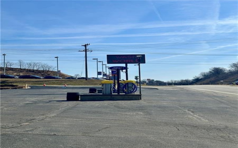 7541 US-30, North Huntingdon, 15642, ,Commercial-industrial-business,For Sale,US-30,1696938