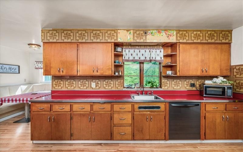 1223 State Road, Monessen, 15062, 3 Bedrooms Bedrooms, 10 Rooms Rooms,2.1 BathroomsBathrooms,Residential,For Sale,State Road,1696999