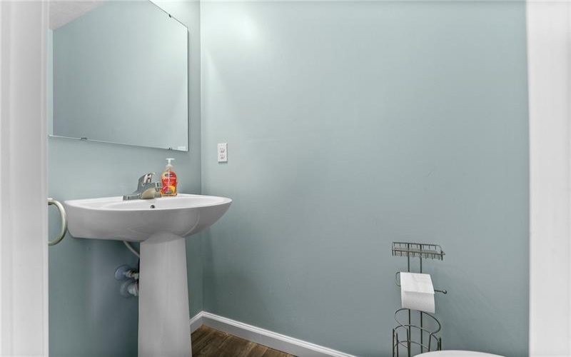 106 Morgan Dr, Washington, 15301, 5 Bedrooms Bedrooms, ,3.1 BathroomsBathrooms,Residential,For Sale,Morgan Dr,1697005