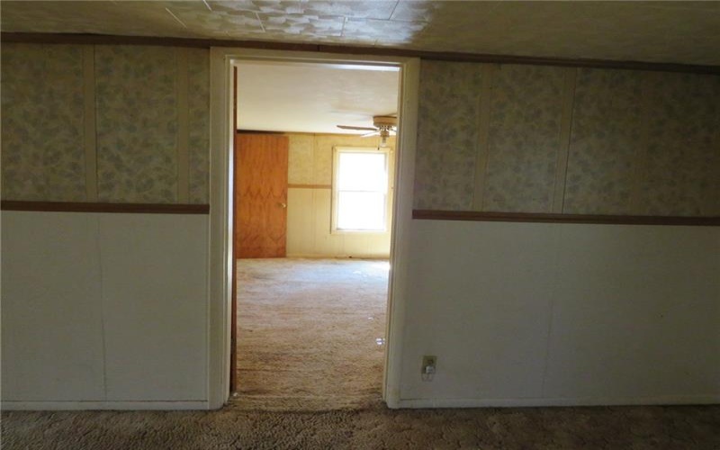 587 Upper Middletown Rd, Smock, 15480, 4 Bedrooms Bedrooms, ,1 BathroomBathrooms,Residential,For Sale,Upper Middletown Rd,1697068