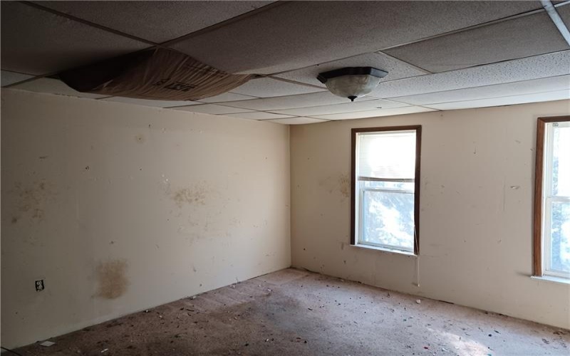 329 3rd St, Donora, 15033, 2 Bedrooms Bedrooms, 5 Rooms Rooms,1 BathroomBathrooms,Residential,For Sale,3rd St,1677894