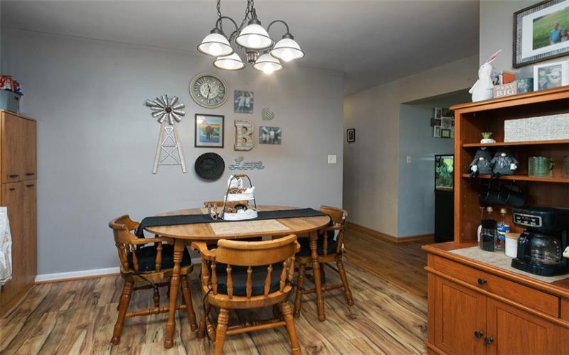 650. Overhead Bridge Rd., Youngwood, 15697, 3 Bedrooms Bedrooms, ,2.1 BathroomsBathrooms,Residential,For Sale,Overhead Bridge Rd.,1696570