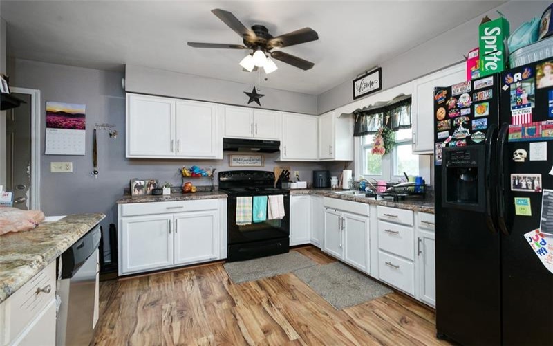 650. Overhead Bridge Rd., Youngwood, 15697, 3 Bedrooms Bedrooms, ,2.1 BathroomsBathrooms,Residential,For Sale,Overhead Bridge Rd.,1696570