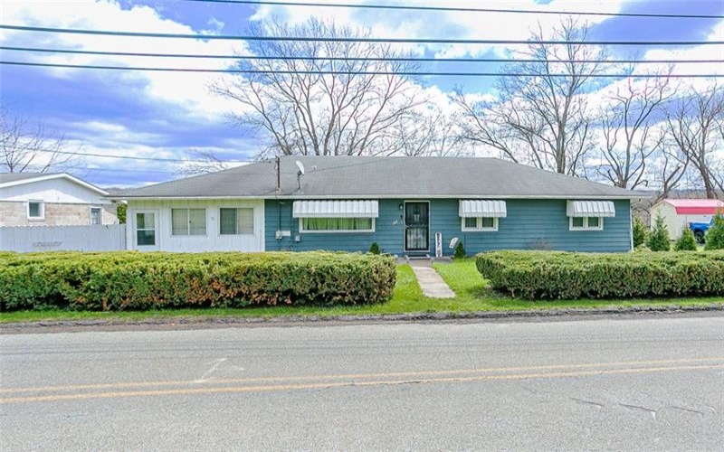 650. Overhead Bridge Rd., Youngwood, 15697, 3 Bedrooms Bedrooms, ,2.1 BathroomsBathrooms,Residential,For Sale,Overhead Bridge Rd.,1696570