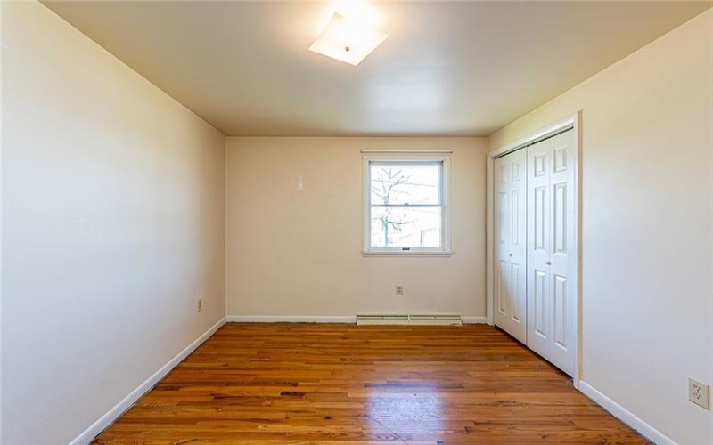 118 CORTLAND, NEW STANTON, 15672, 3 Bedrooms Bedrooms, 8 Rooms Rooms,2 BathroomsBathrooms,Residential,For Sale,CORTLAND,1696578