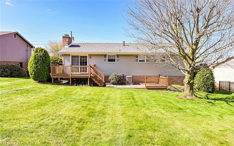 118 CORTLAND, NEW STANTON, 15672, 3 Bedrooms Bedrooms, 8 Rooms Rooms,2 BathroomsBathrooms,Residential,For Sale,CORTLAND,1696578
