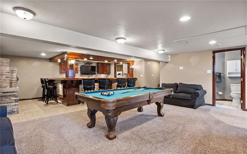 7711 Kifer Ln, Irwin, 15642, 4 Bedrooms Bedrooms, 12 Rooms Rooms,7.1 BathroomsBathrooms,Residential,For Sale,Kifer Ln,1697013