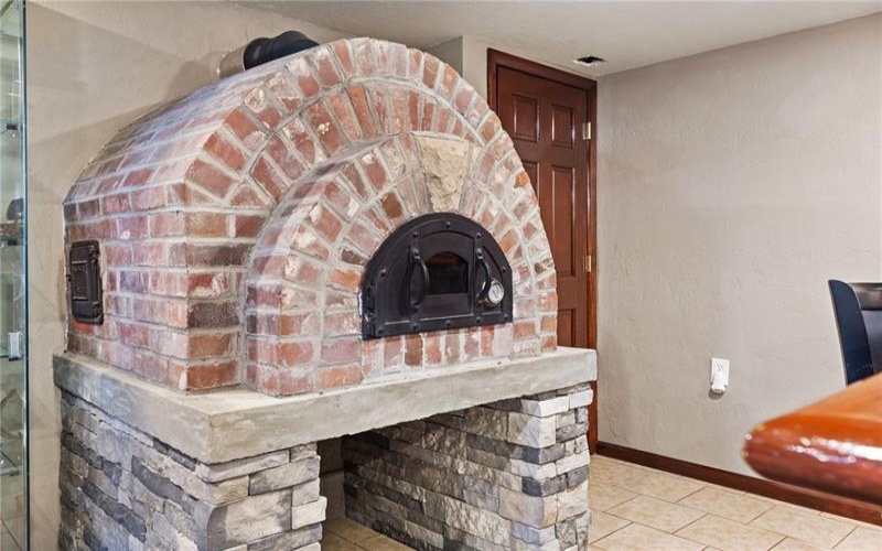 7711 Kifer Ln, Irwin, 15642, 4 Bedrooms Bedrooms, 12 Rooms Rooms,7.1 BathroomsBathrooms,Residential,For Sale,Kifer Ln,1697013