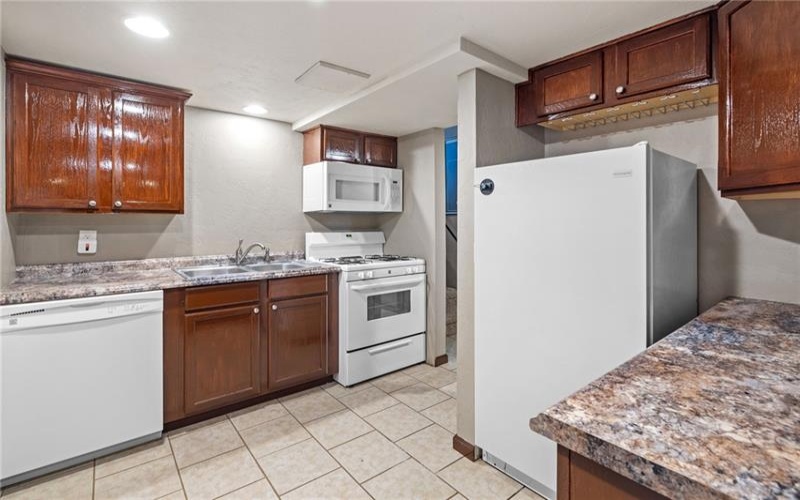 7711 Kifer Ln, Irwin, 15642, 4 Bedrooms Bedrooms, 12 Rooms Rooms,7.1 BathroomsBathrooms,Residential,For Sale,Kifer Ln,1697013