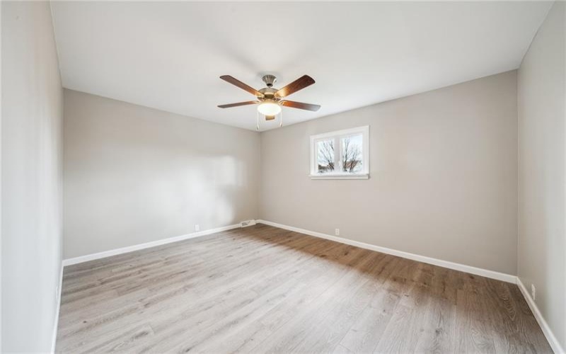 628 1/2 Central Ave, Canonsburg, 15317, 2 Bedrooms Bedrooms, 6 Rooms Rooms,1 BathroomBathrooms,Residential,For Sale,Central Ave,1697100