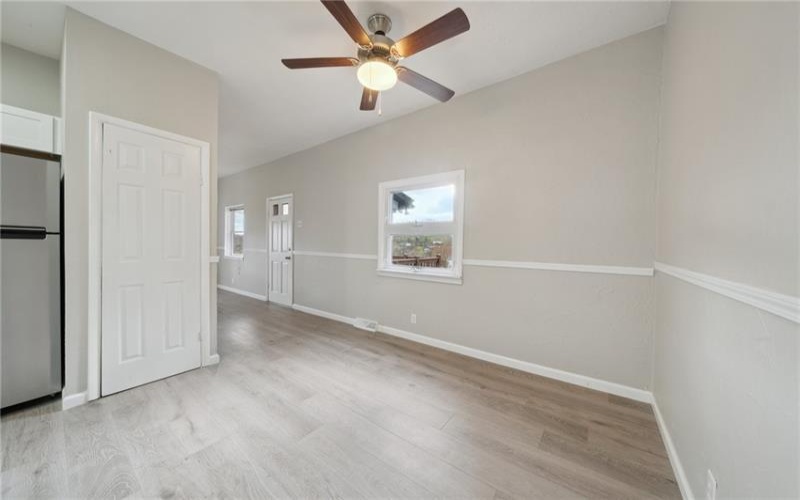 628 1/2 Central Ave, Canonsburg, 15317, 2 Bedrooms Bedrooms, 6 Rooms Rooms,1 BathroomBathrooms,Residential,For Sale,Central Ave,1697100