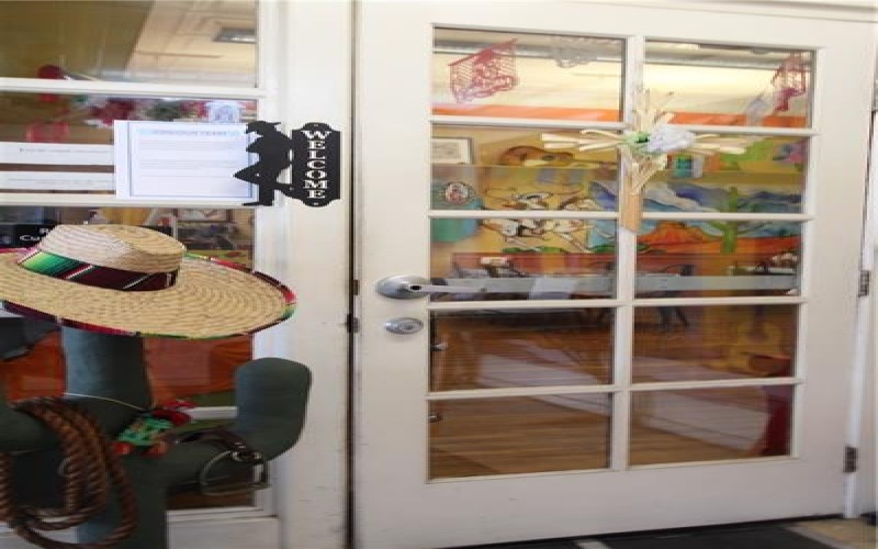 105 E Main St, Ligonier, 15658, ,Commercial-industrial-business,For Sale,E Main St,1696850