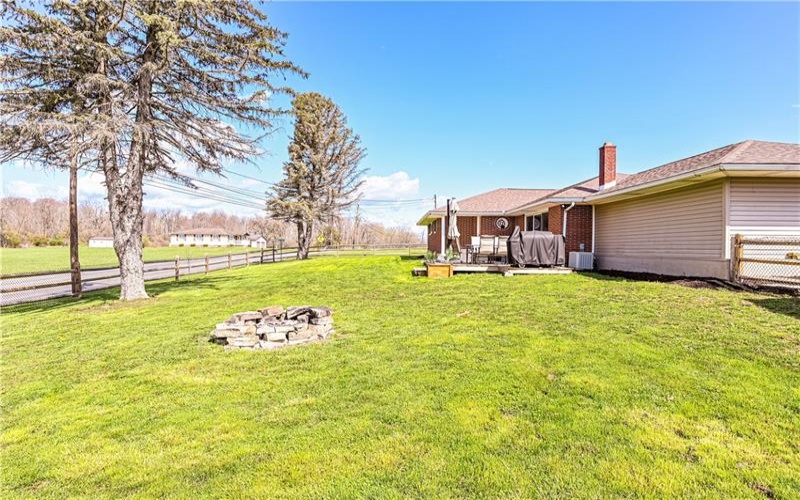 3049 Bell Plan Dr, Saltsburg, 15681, 3 Bedrooms Bedrooms, 8 Rooms Rooms,2 BathroomsBathrooms,Residential,For Sale,Bell Plan Dr,1696860