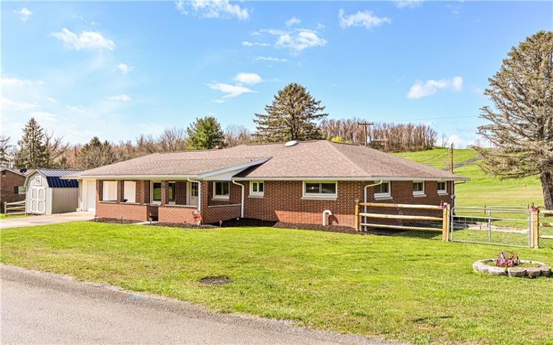 3049 Bell Plan Dr, Saltsburg, 15681, 3 Bedrooms Bedrooms, 8 Rooms Rooms,2 BathroomsBathrooms,Residential,For Sale,Bell Plan Dr,1696860