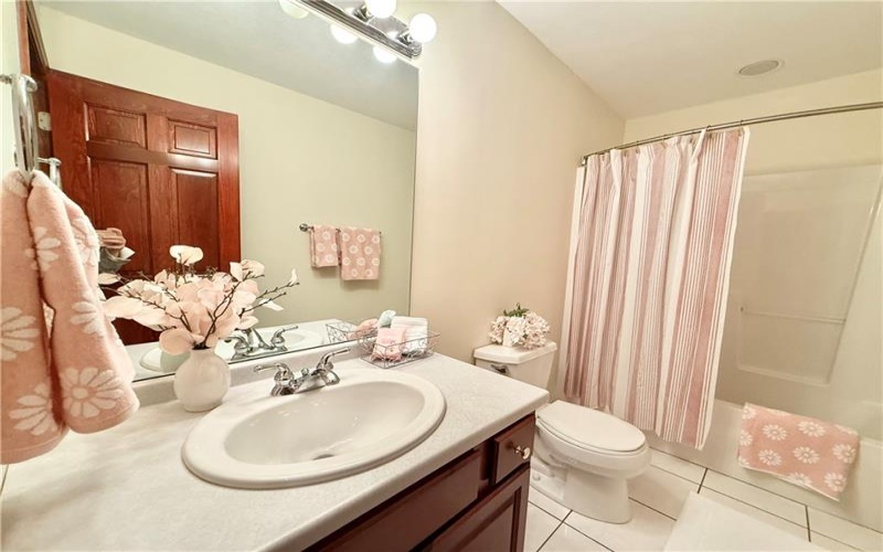 1026 Lexington Dr, Export, 15632, 4 Bedrooms Bedrooms, 11 Rooms Rooms,3.1 BathroomsBathrooms,Residential,For Sale,Lexington Dr,1697130