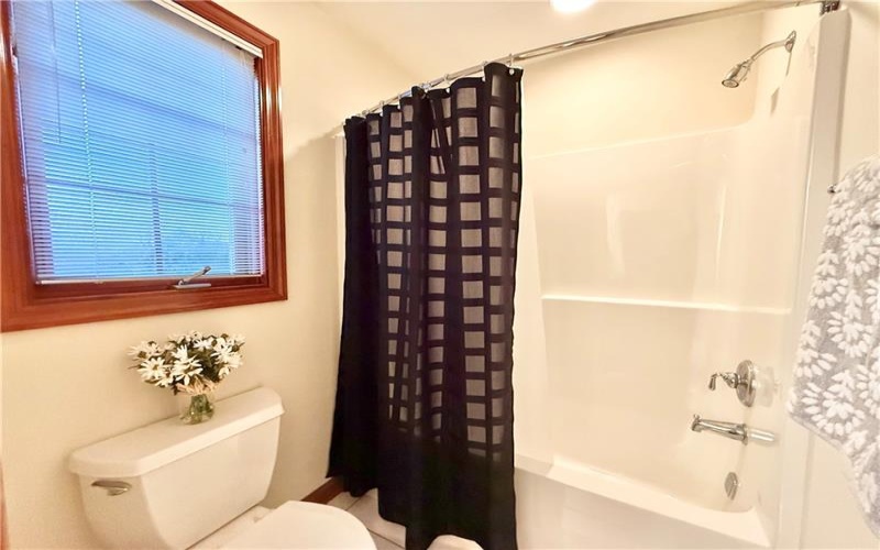 1026 Lexington Dr, Export, 15632, 4 Bedrooms Bedrooms, 11 Rooms Rooms,3.1 BathroomsBathrooms,Residential,For Sale,Lexington Dr,1697130