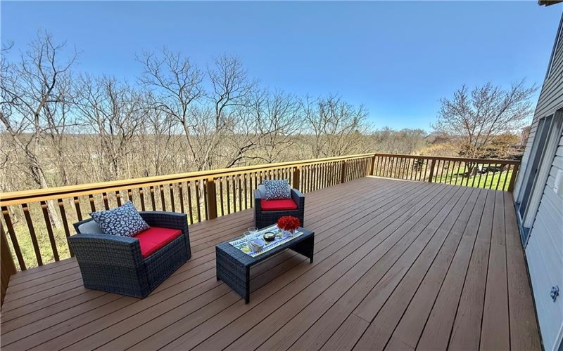 1026 Lexington Dr, Export, 15632, 4 Bedrooms Bedrooms, 11 Rooms Rooms,3.1 BathroomsBathrooms,Residential,For Sale,Lexington Dr,1697130
