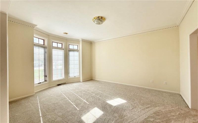 1026 Lexington Dr, Export, 15632, 4 Bedrooms Bedrooms, 11 Rooms Rooms,3.1 BathroomsBathrooms,Residential,For Sale,Lexington Dr,1697130