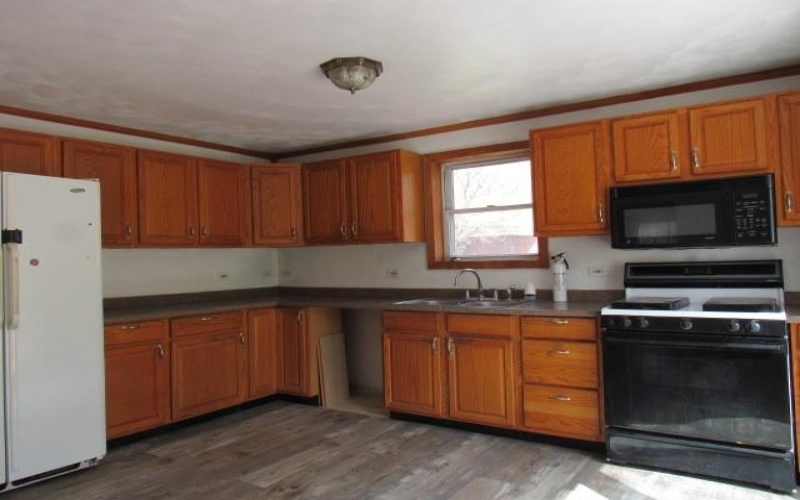 240 Main Street, Dickerson Run, 15430, 4 Bedrooms Bedrooms, 6 Rooms Rooms,1.1 BathroomsBathrooms,Residential,For Sale,Main Street,1697162