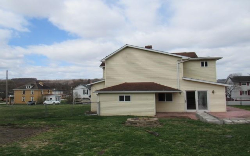 240 Main Street, Dickerson Run, 15430, 4 Bedrooms Bedrooms, 6 Rooms Rooms,1.1 BathroomsBathrooms,Residential,For Sale,Main Street,1697162