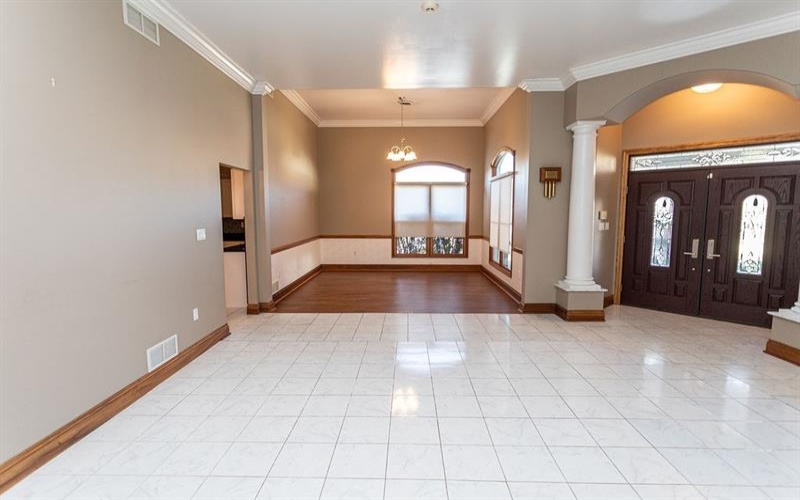 87 Farmview Drive, Uniontown, 15401, 5 Bedrooms Bedrooms, 9 Rooms Rooms,3 BathroomsBathrooms,Residential,For Sale,Farmview Drive,1697042