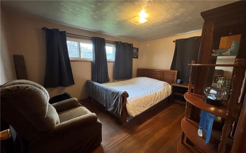 1105 Greensburg Road, New Kensington, 15068, 2 Bedrooms Bedrooms, ,1 BathroomBathrooms,Lease,For Sale,Greensburg Road,1697097