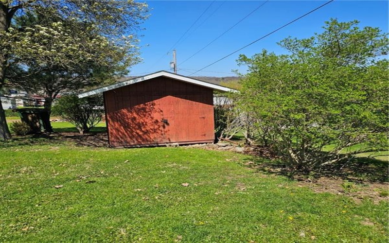 000 Holly Street, Westmoreland City, 15692, ,Farm-acreage-lot,For Sale,Shed,Holly Street,1697225