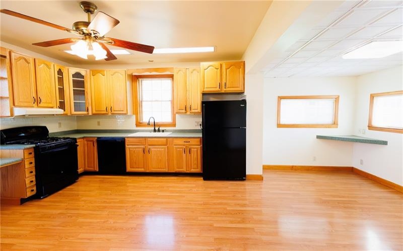 127 Herbert Lane, Delmont, 15626, 3 Bedrooms Bedrooms, 11 Rooms Rooms,2.1 BathroomsBathrooms,Residential,For Sale,Herbert Lane,1697236
