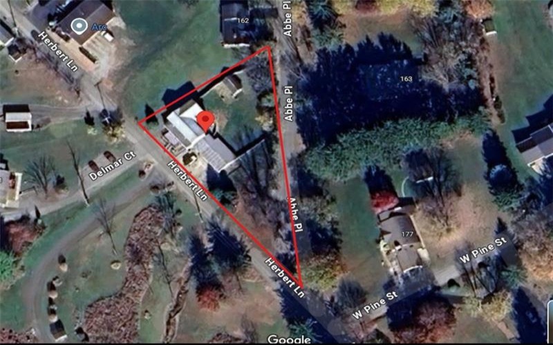 127 Herbert Lane, Delmont, 15626, 3 Bedrooms Bedrooms, 11 Rooms Rooms,2.1 BathroomsBathrooms,Residential,For Sale,Herbert Lane,1697236